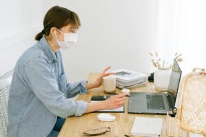 girl working on laptop